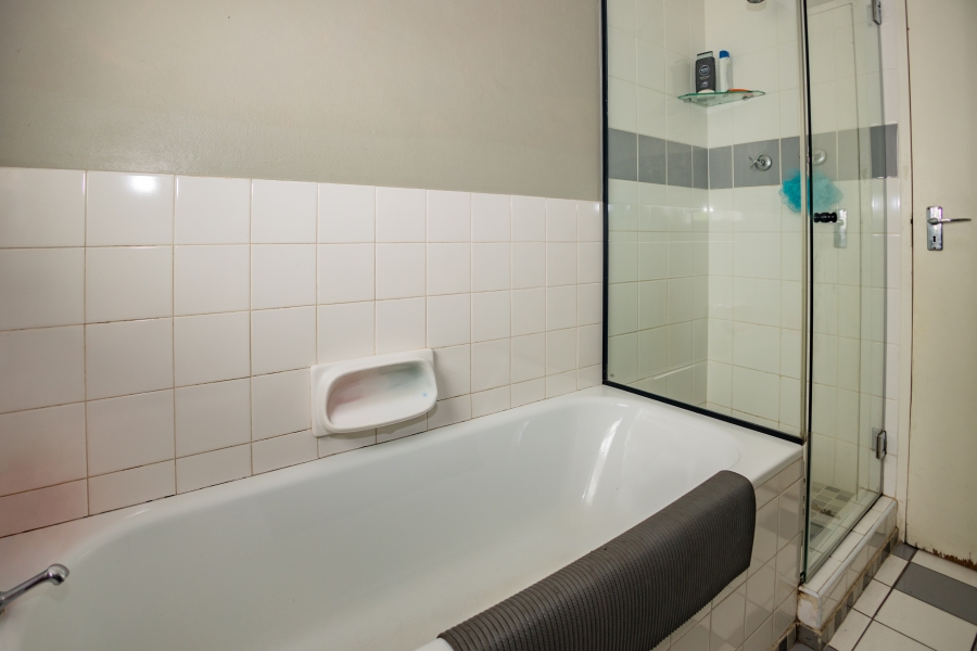 3 Bedroom Property for Sale in Glenhaven Western Cape